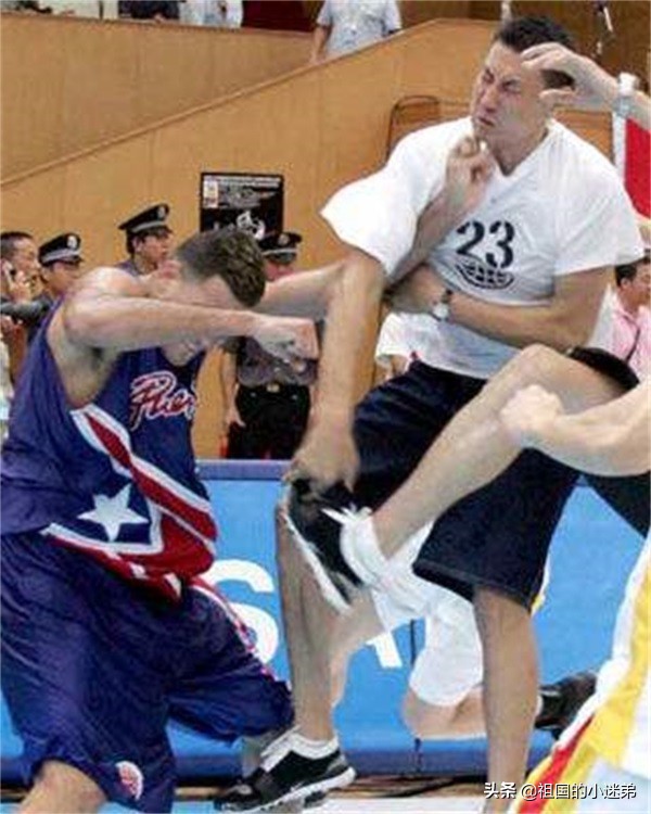 中国男篮与巴西男篮打架事件,中国男篮打架斗殴事件完整版