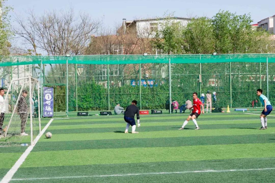 25年队史的草根球队，老男孩的足球故事