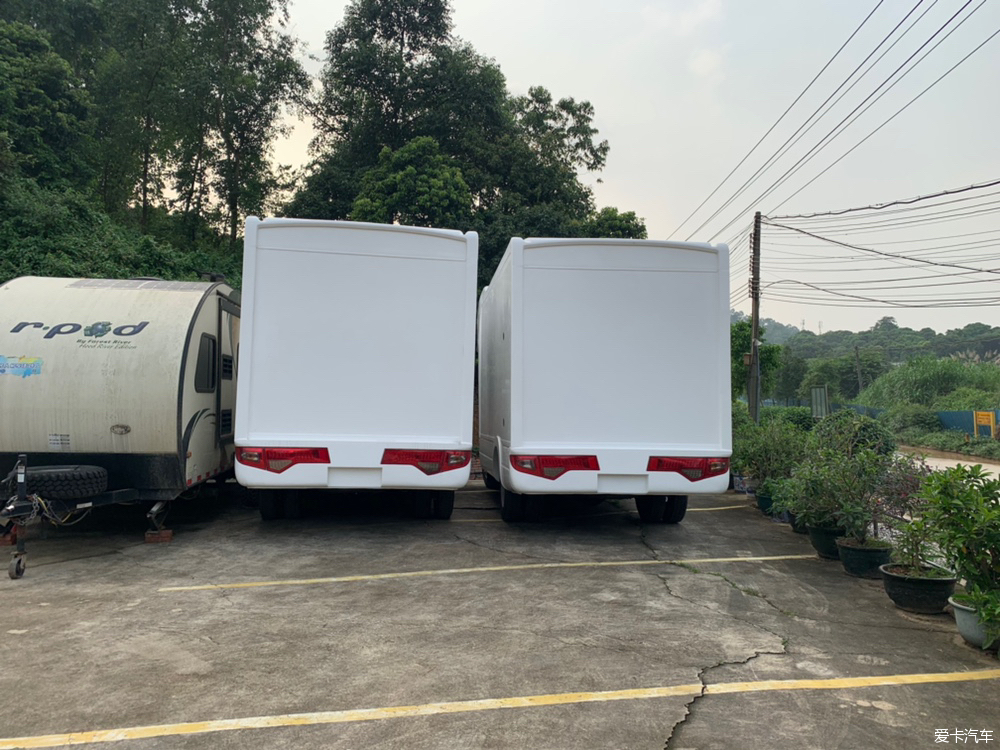 2.0t发动机搭载爱信8at变速箱suv,3.0t柴油v6发动机8at变速箱的车