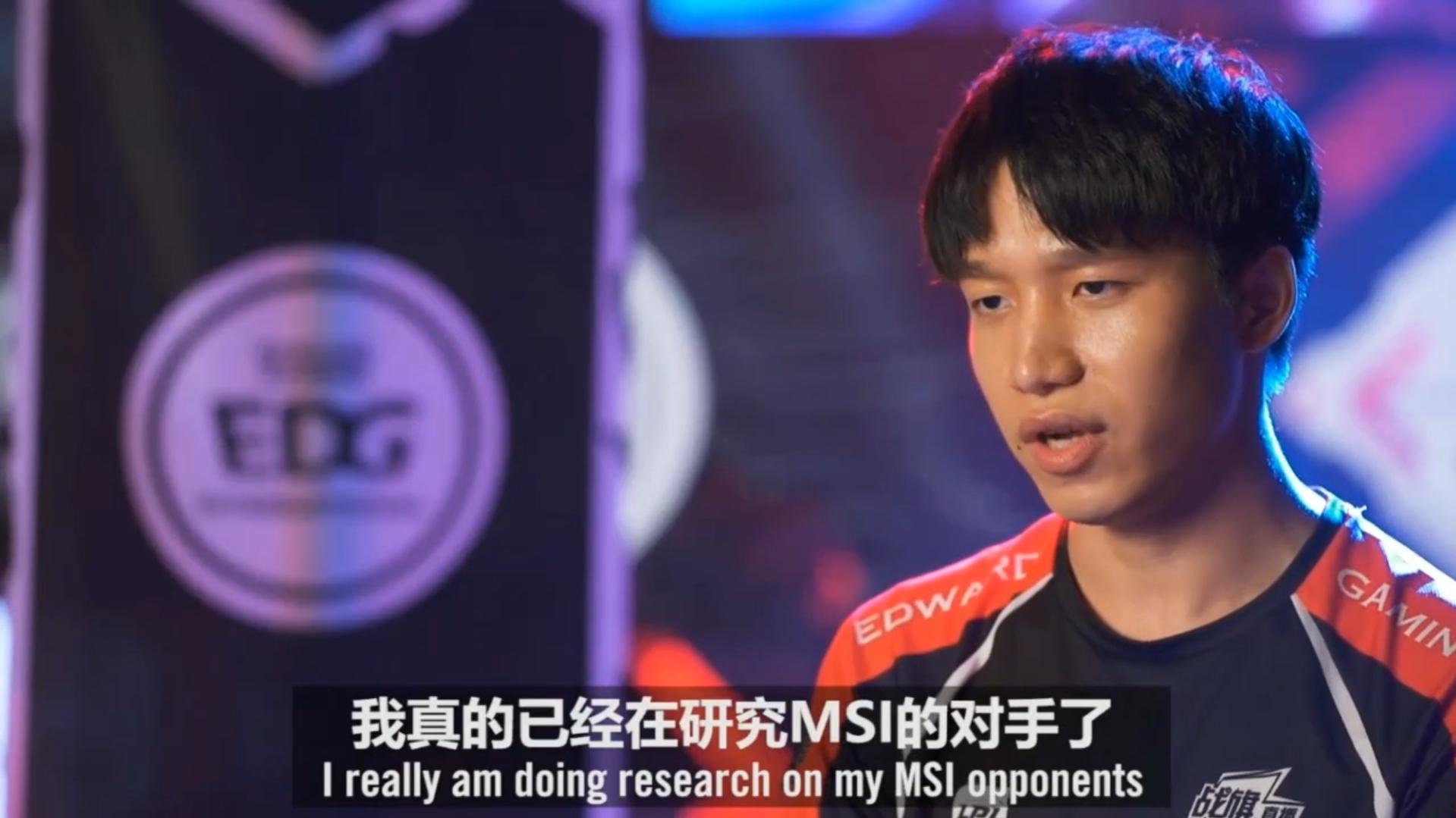 lpl001号厂长退役,lpl001到010选手退役视频