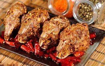 成都吃的特色美食攻略,成都旅游美食攻略全部