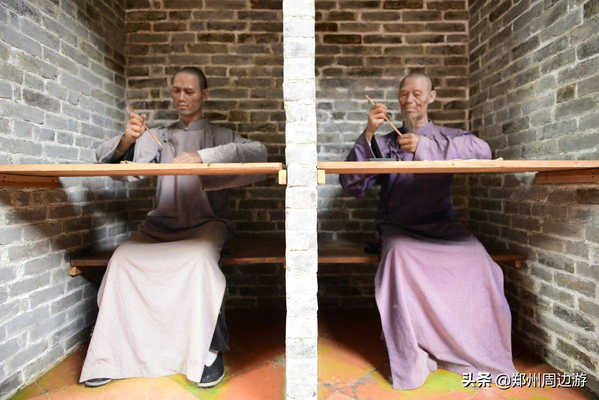 龚自珍因字不好参加了几次科举,龚自珍为何辞官归隐