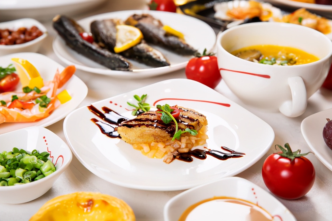 go瀹炴儬鍥㈣喘缃戠珯,go瀹炴儬