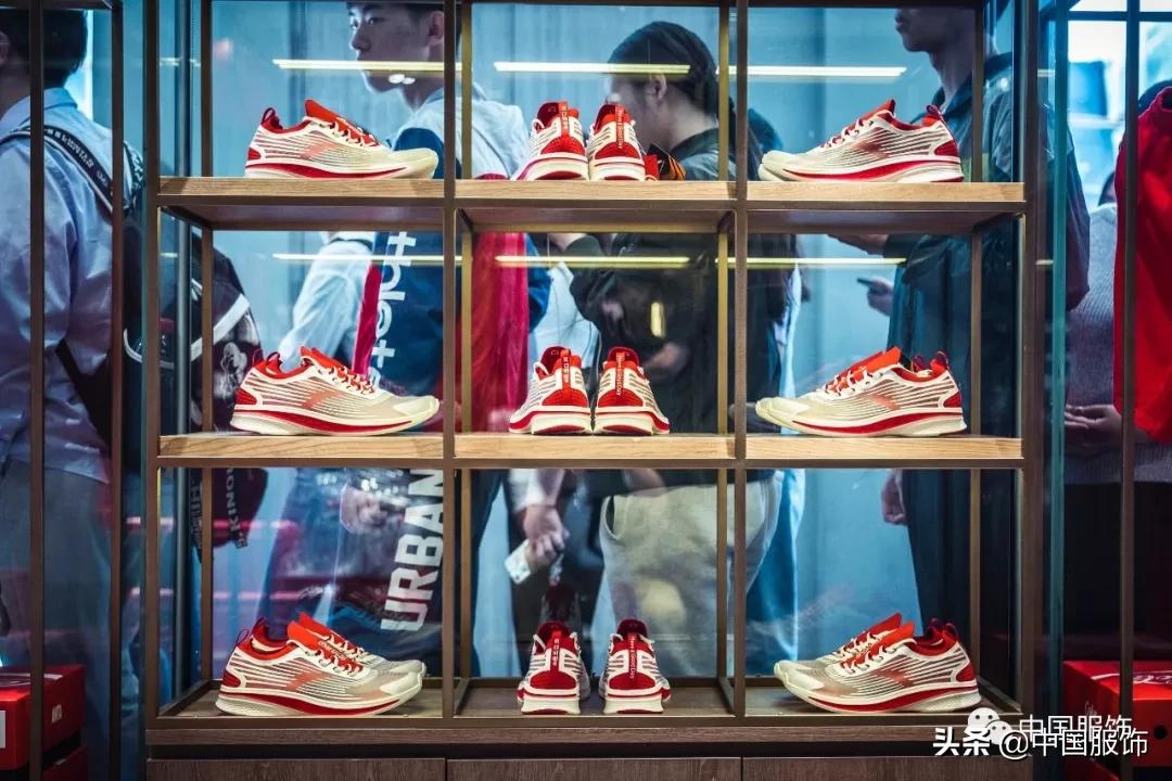 国货商战老品牌焕发新生机,国货品牌焕发生机说明了什么