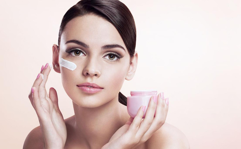 敏感肌适用的水乳推荐,敏感肌适用的补水面膜涂抹式