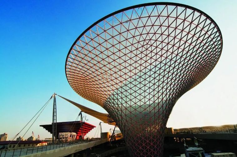 采光雨棚设计 (天幕雨棚如何设计节点很重要)