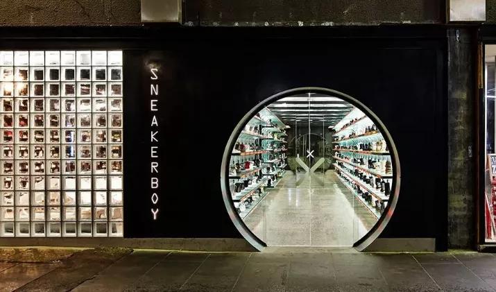 澳洲奢侈鞋店Sneakerboy因欠阿迪达斯款项面临破产清算