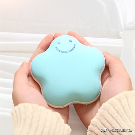 圣诞节礼物送女友实用,圣诞节送给女朋友什么特别的