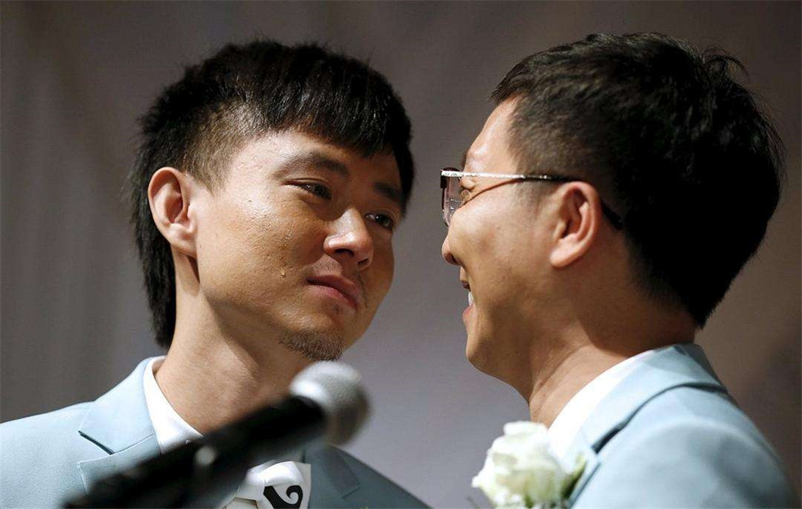 妈，我出柜可以吗？当孩子性取向发生改变，该支持还是反对？