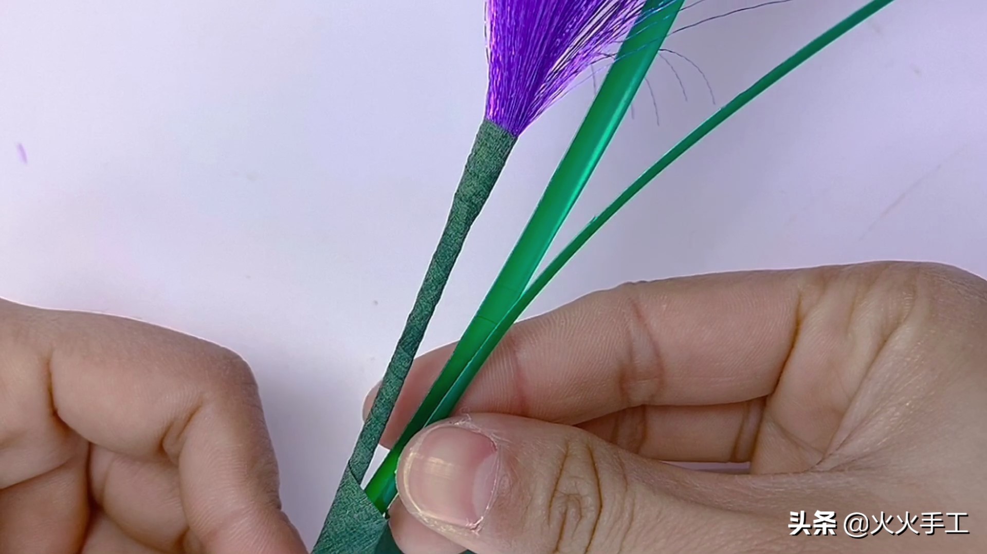 丝带抽丝变芦苇教程,丝带做芦苇草视频