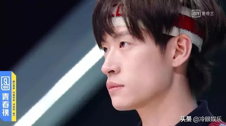 当一个男孩感到恐惧,当一个孩子对另一个孩子产生恐惧