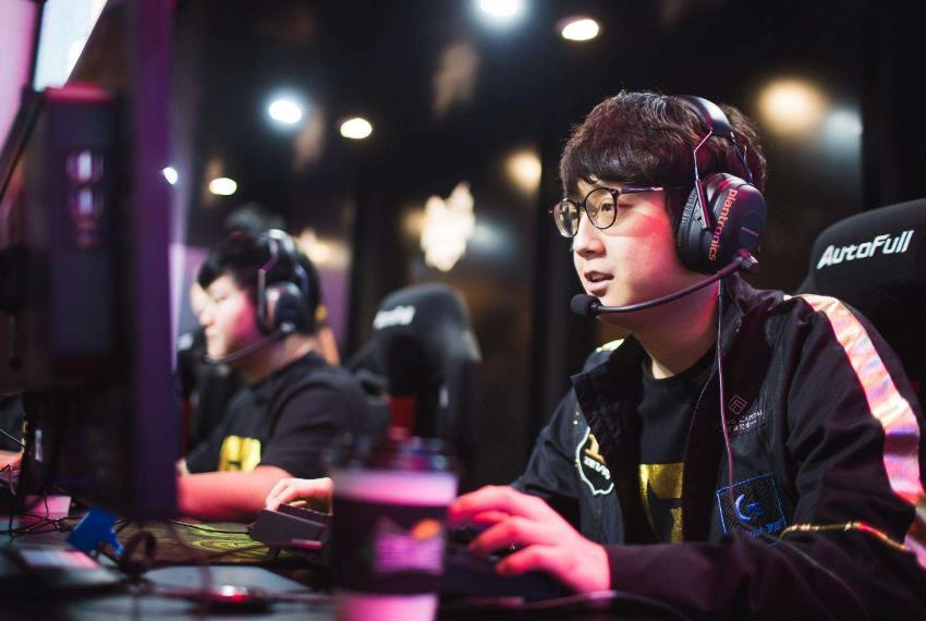 LOL史上最强战队落幕！SSW全员退役，他们真的配得上历史第一吗？