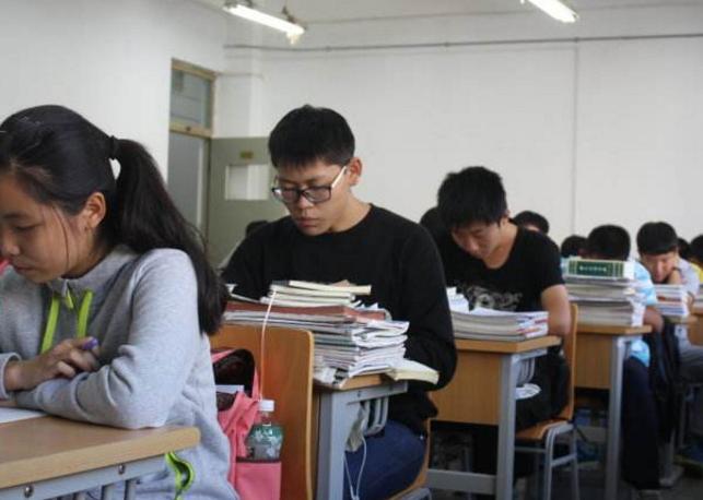 湖南高考最强的五所县级中学,一个小县城出了4个清华