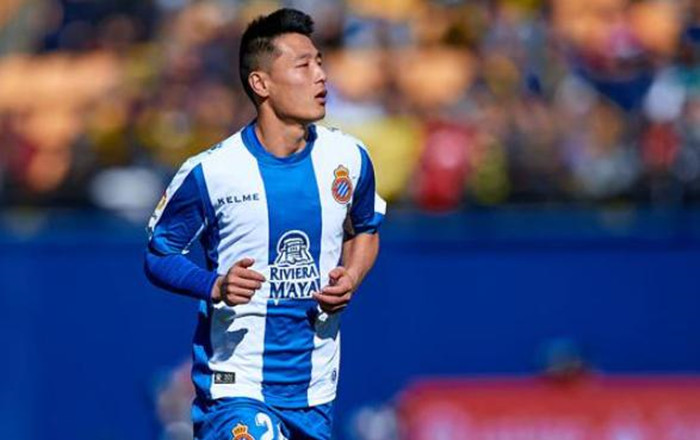 武磊成队内人气王！卖出5000件球衣，官方还有将推出限量版球衣