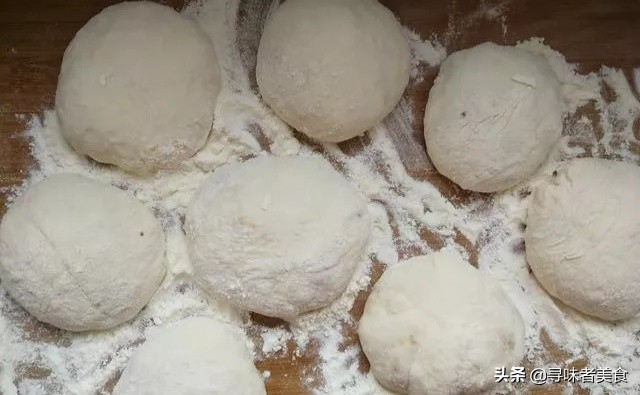 五香芝麻烧饼不用烤箱做法比例,五香芝麻烧饼做法大全