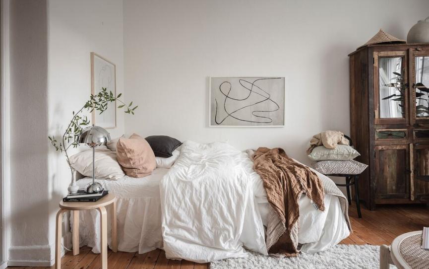 无床头床高级感卧室,没有床头靠背的床怎么样才好看