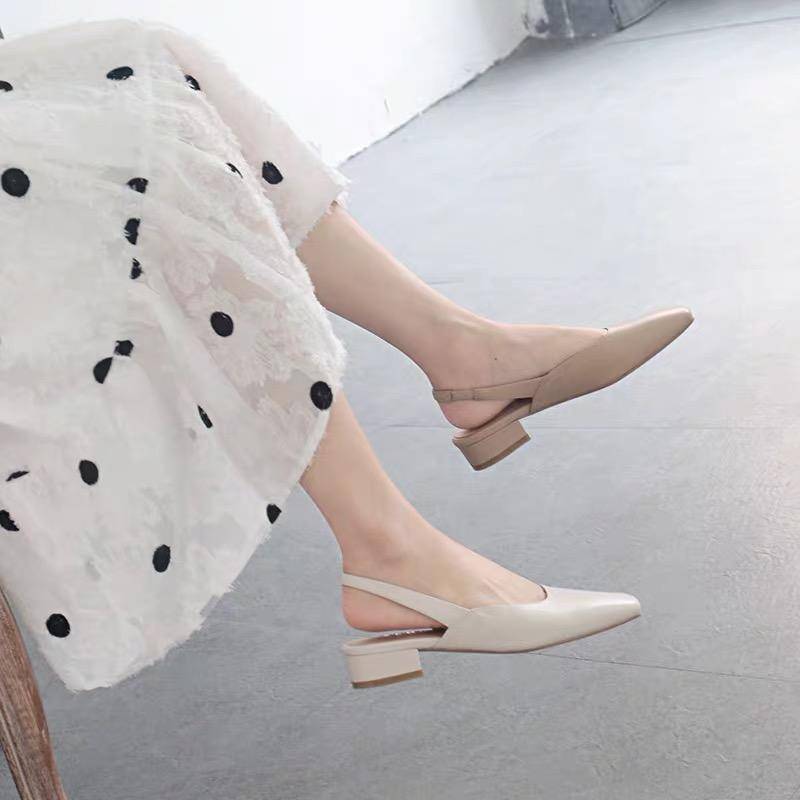 一到夏天脚穿什么鞋子脚底不舒服,夏天脚穿不透气鞋臭怎么办