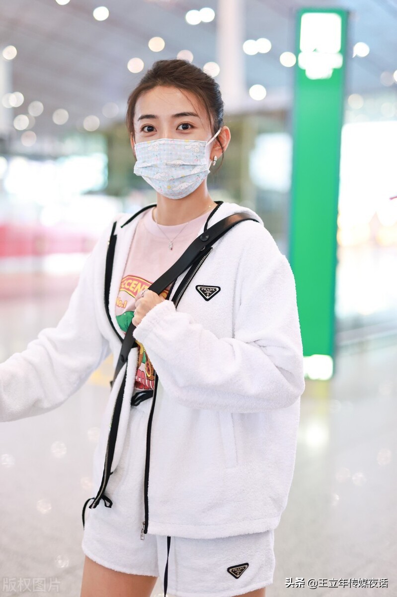 梁洁旋风十一人海边,梁洁你是我的命中注定