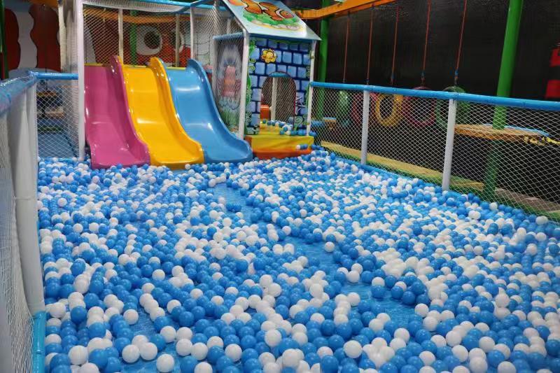 推荐熊孩子玩的游戏,周末去童趣熊儿童乐园玩