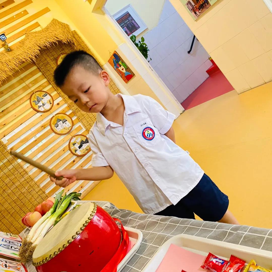 番禺|桥南的“神兽回笼”了!新学期第一天,孩子们这样过