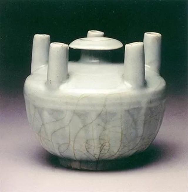 不同形状陶瓷有什么区别,不同形状的瓶子