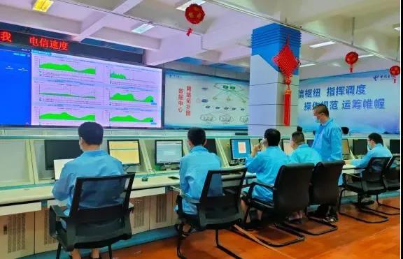 冲在抗击疫情第一线,冲在前线守在一线