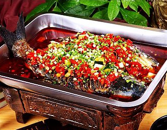 烤鱼吃清江鱼还是草鱼,江团鱼最主要吃什么食物