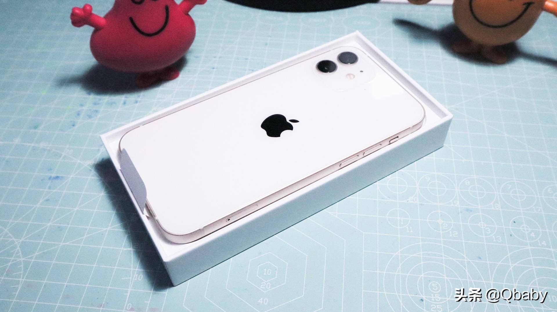 短途出行好物清单OSPREY隐客翻包iphone12简晒