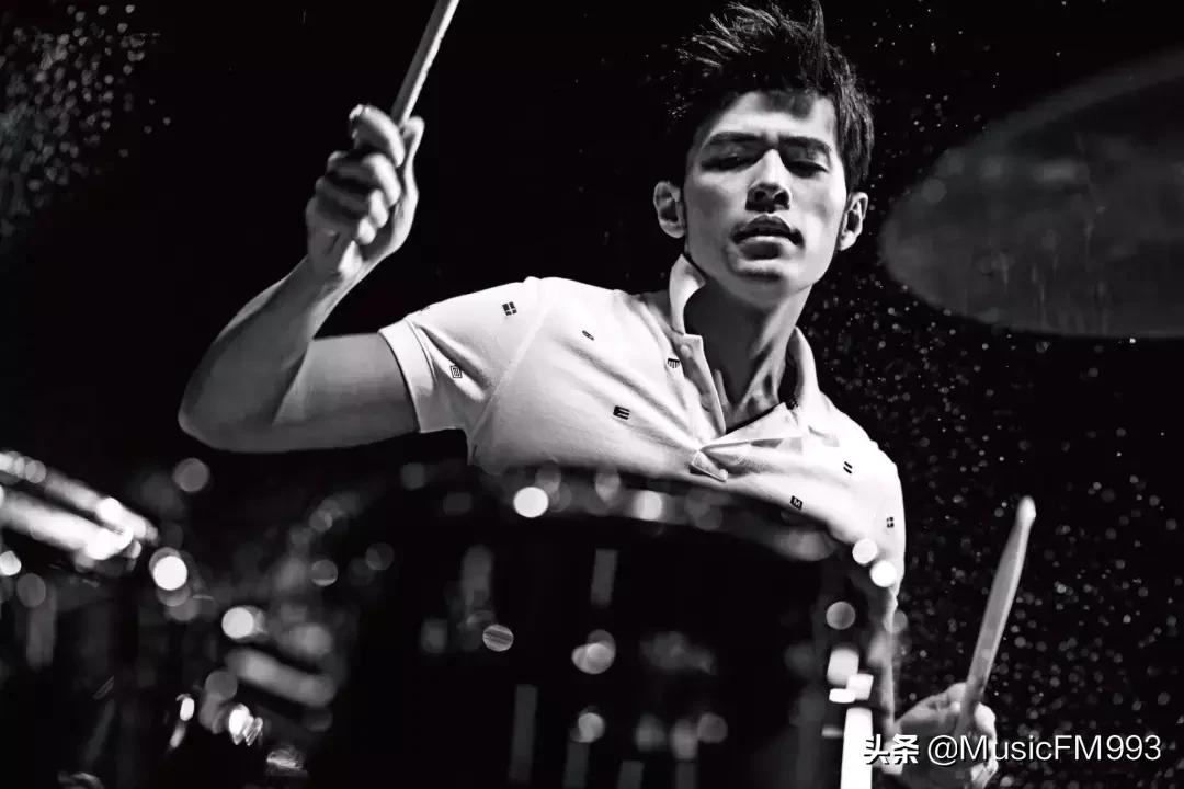 周杰伦经典完整视频,20年过去了周杰伦还是无人超越