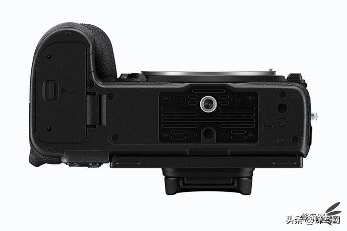 相机二手尼康z6ii,买尼康z6ii还是z5