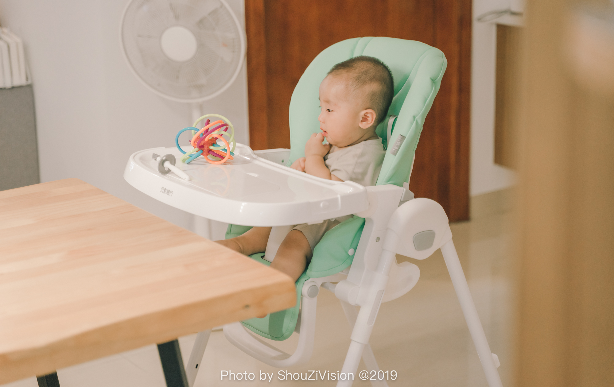 小米有品折叠餐桌,贝影随行餐椅