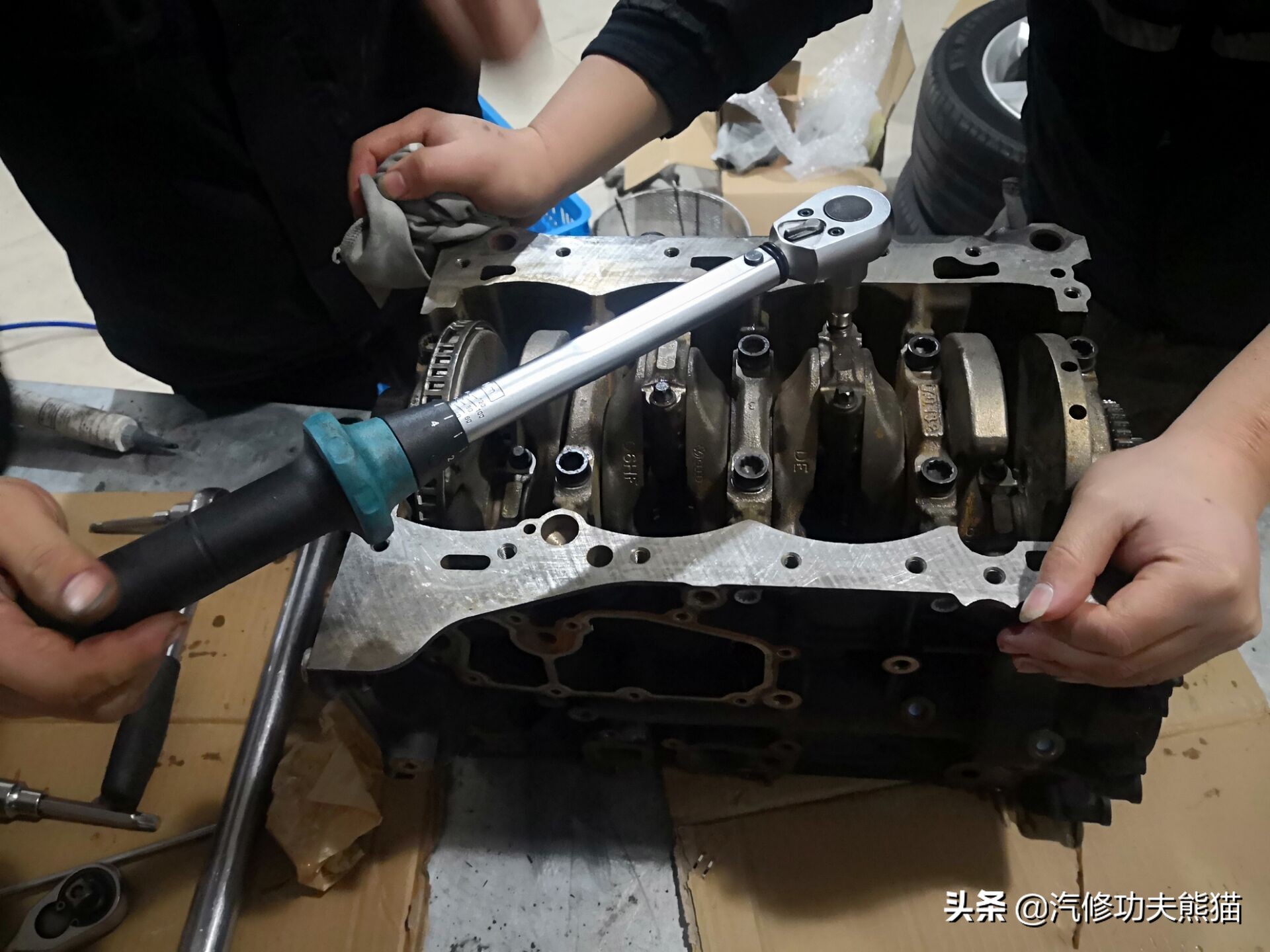 10年斯柯达明锐2.0的烧机油不,12年斯柯达明锐rs烧机油严重吗