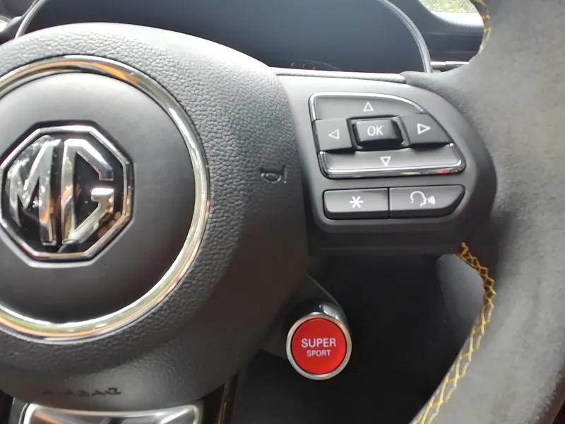 试驾名爵mg6pro,名爵mg6pro操作视频