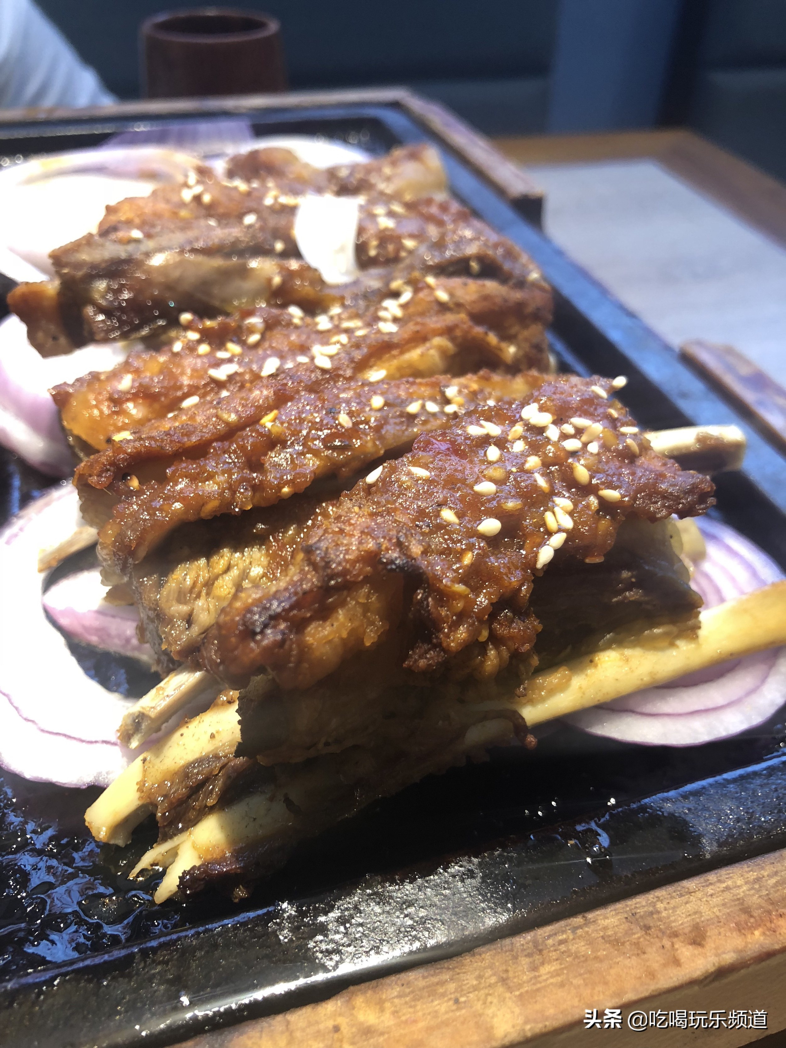 做一道特色烧烤味道好,烧烤做的好的视频