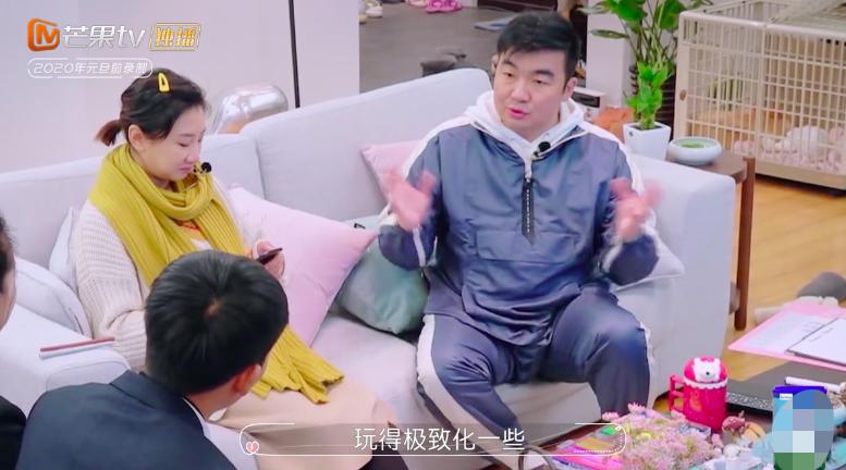 回顾何雯娜的成长经历,现在的何雯娜