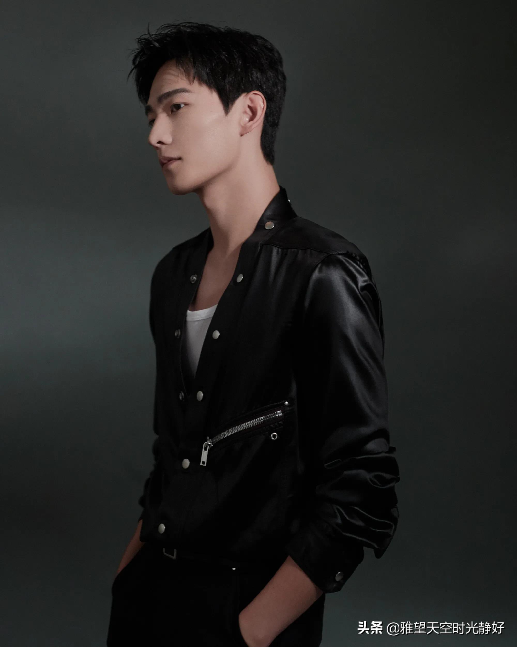 秋冬男星皮衣穿搭,男明星皮衣外套搭配