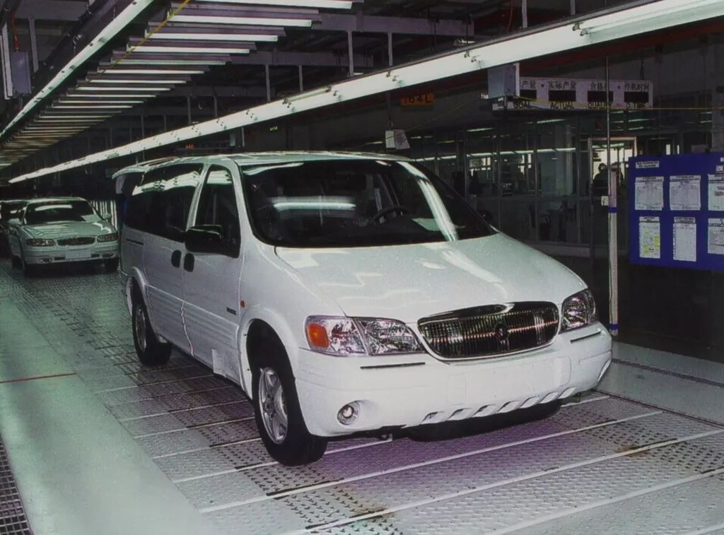 传祺gl8加长版,传奇gl8手动