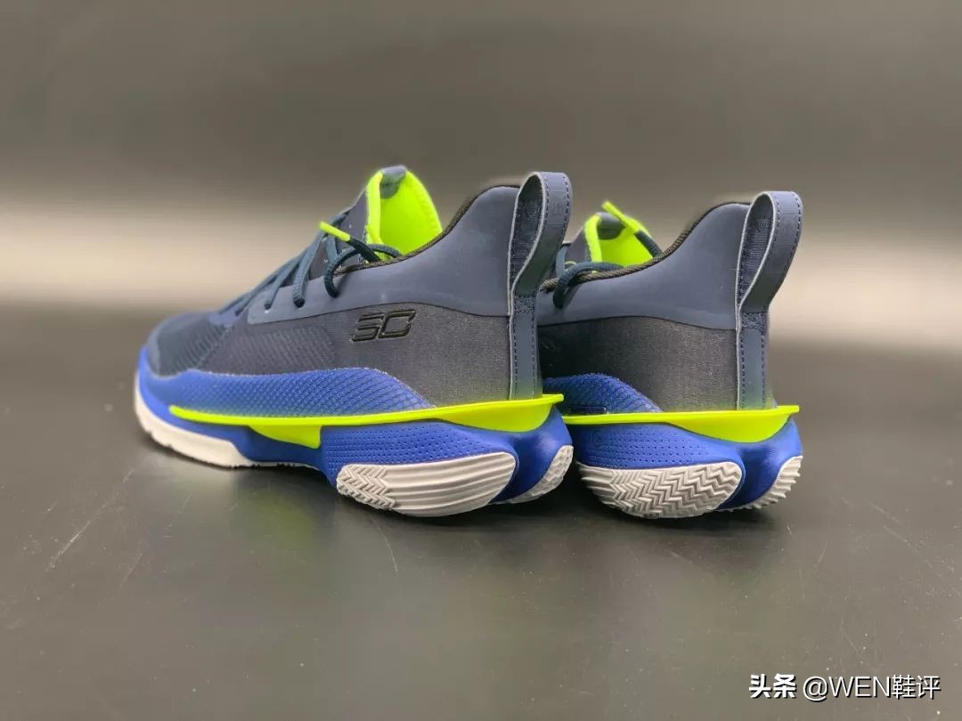 UA签约库里真用心，极为豪华的中底科技，致敬球迷的第七代战靴