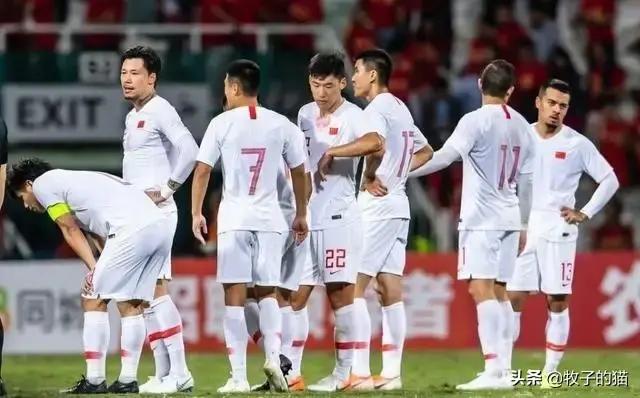 别躲了,我们都是杀死中国足球的凶手。