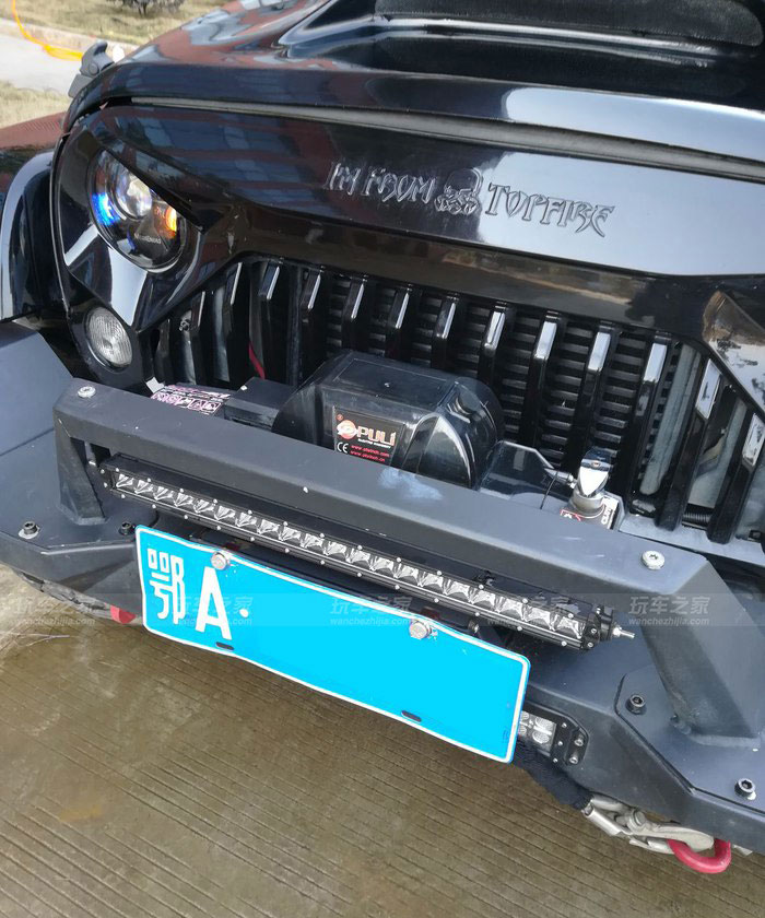 牧马人撒哈拉不升高改轮胎,牧马人2021款撒哈拉四门版落地价