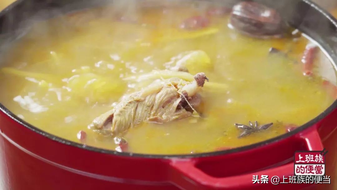 正宗柳州螺蛳粉汤底做法及配方,螺蛳粉好吃的吃法