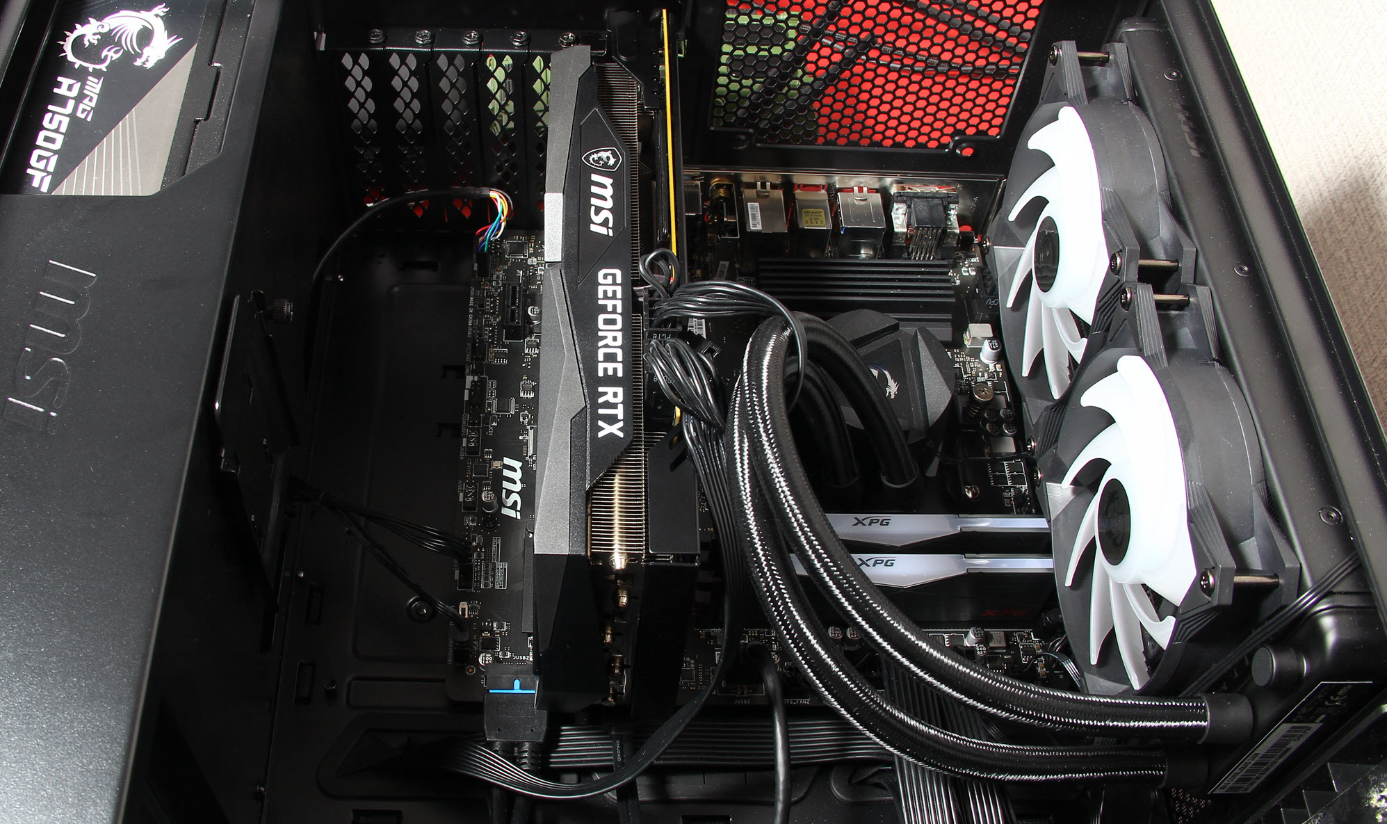 有一种含蓄叫锐龙，明明是个高手，偏偏装作很平庸