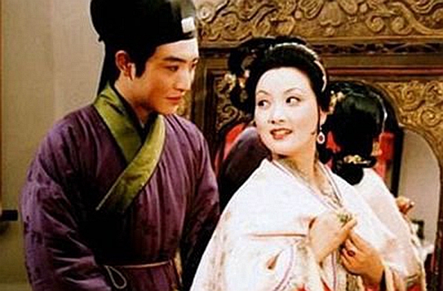 红楼梦的经典故事情节,红楼梦故事情节简述通俗易懂