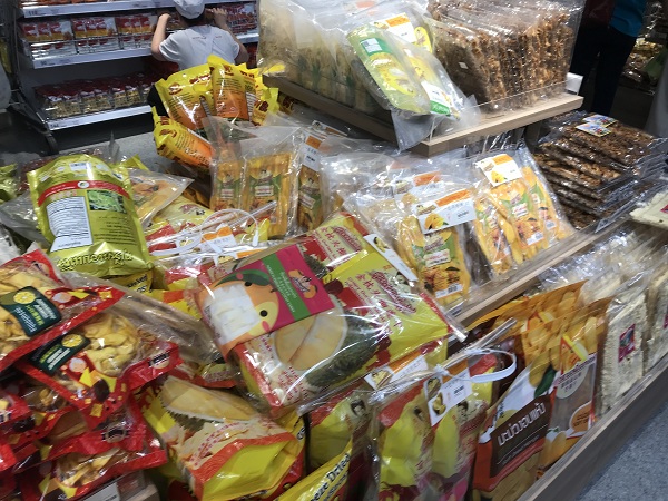 曼谷购物必去十大商城,泰国bigc超市必购物清单