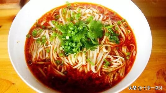 面粉淀粉生粉都有什么区别,面粉淀粉生粉的区别