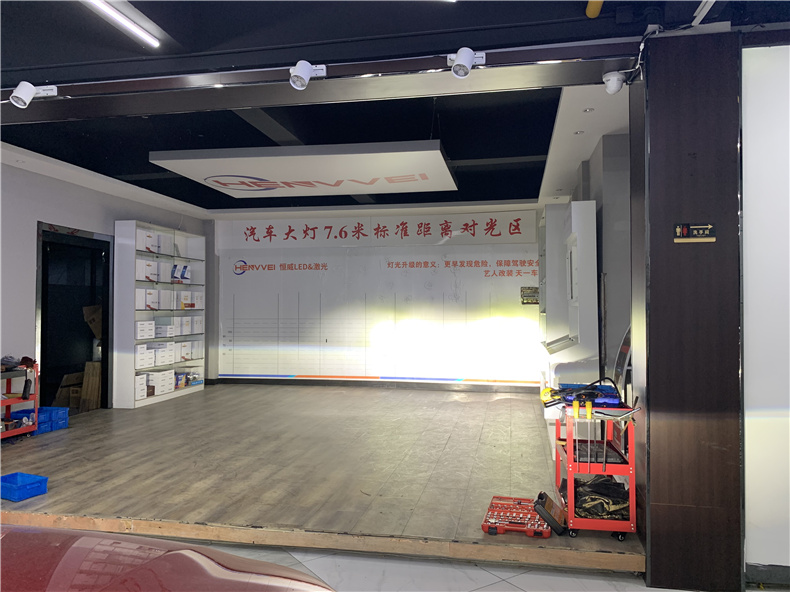 比亚迪唐的远光灯改造,比亚迪唐远光灯怎么调高度