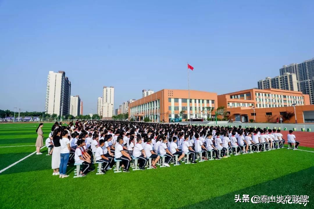 济南天鸿万象新天高尔夫花园,济南天鸿万象新天瓷砖