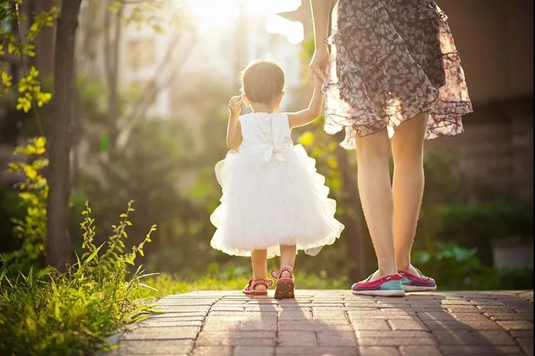 已婚男人与异性相处该做到哪些,已婚男人和异性相处最忌讳什么