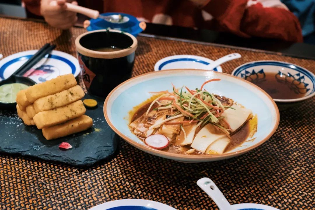 十一去西安玩住哪里,西安旅游住宿自由行推荐攻略