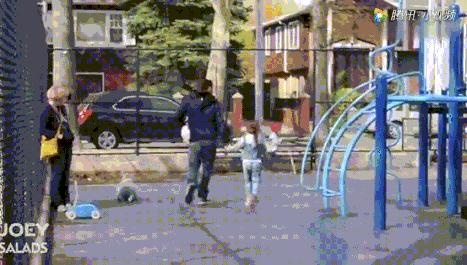 孩子被拐走挖器官案例,眼球被挖了还能接回去吗